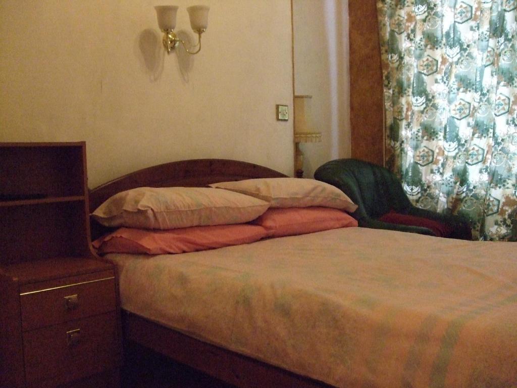 Swan Lake Guest House Единбург Стая снимка