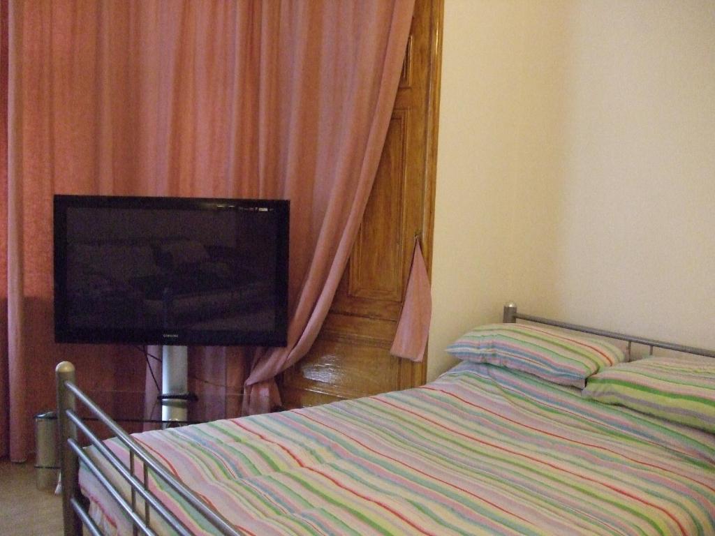Swan Lake Guest House Единбург Стая снимка