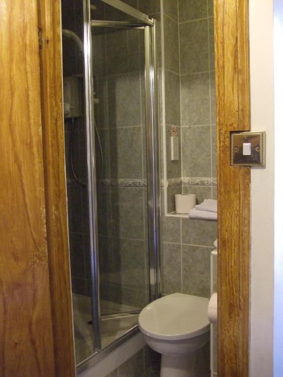 Swan Lake Guest House Единбург Стая снимка